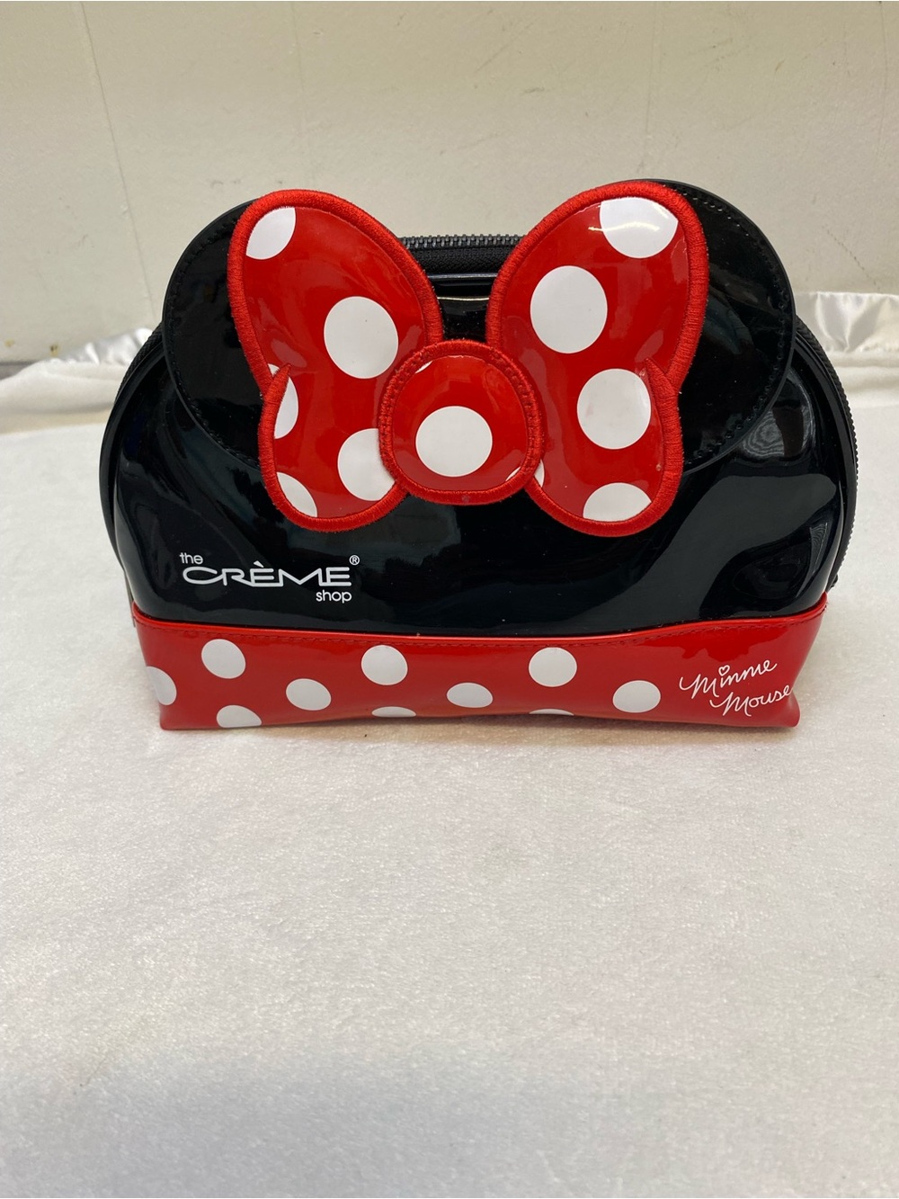 Disney Minnie Mouse Makeup Cosmetic Bag travel pouch the crème shop